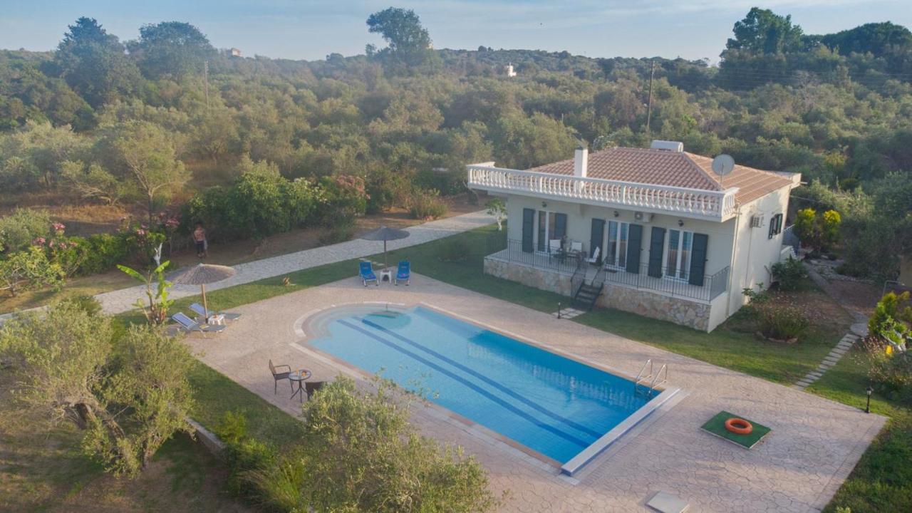 Villa Adonis Halikounas Esterno foto